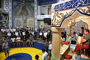 کرونا ورزش زورخانه ای را تعطیل نکرد